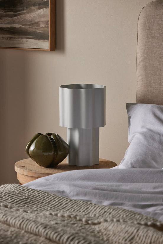 Amalfi Ronnie Metal Table Lamp White