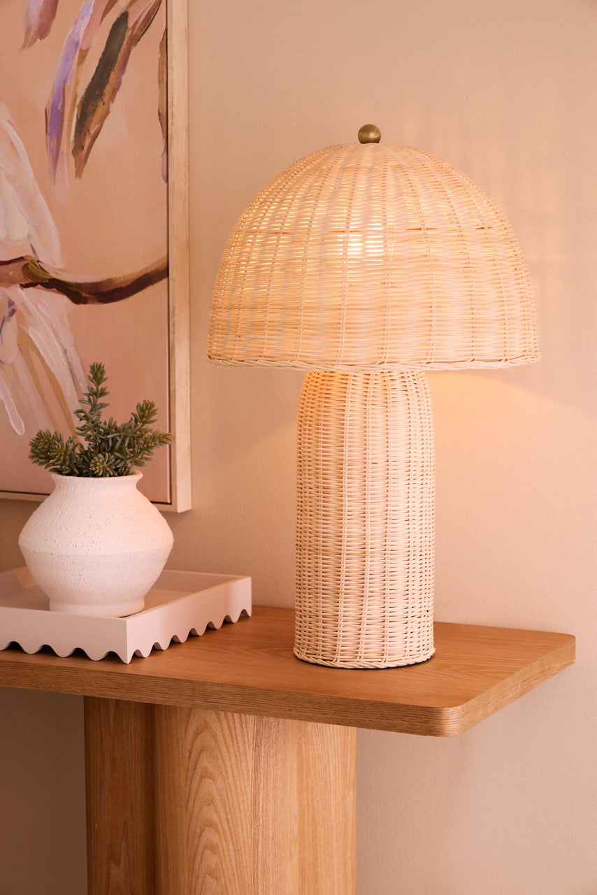 Amalfi Gracen Table Lamp Natural
