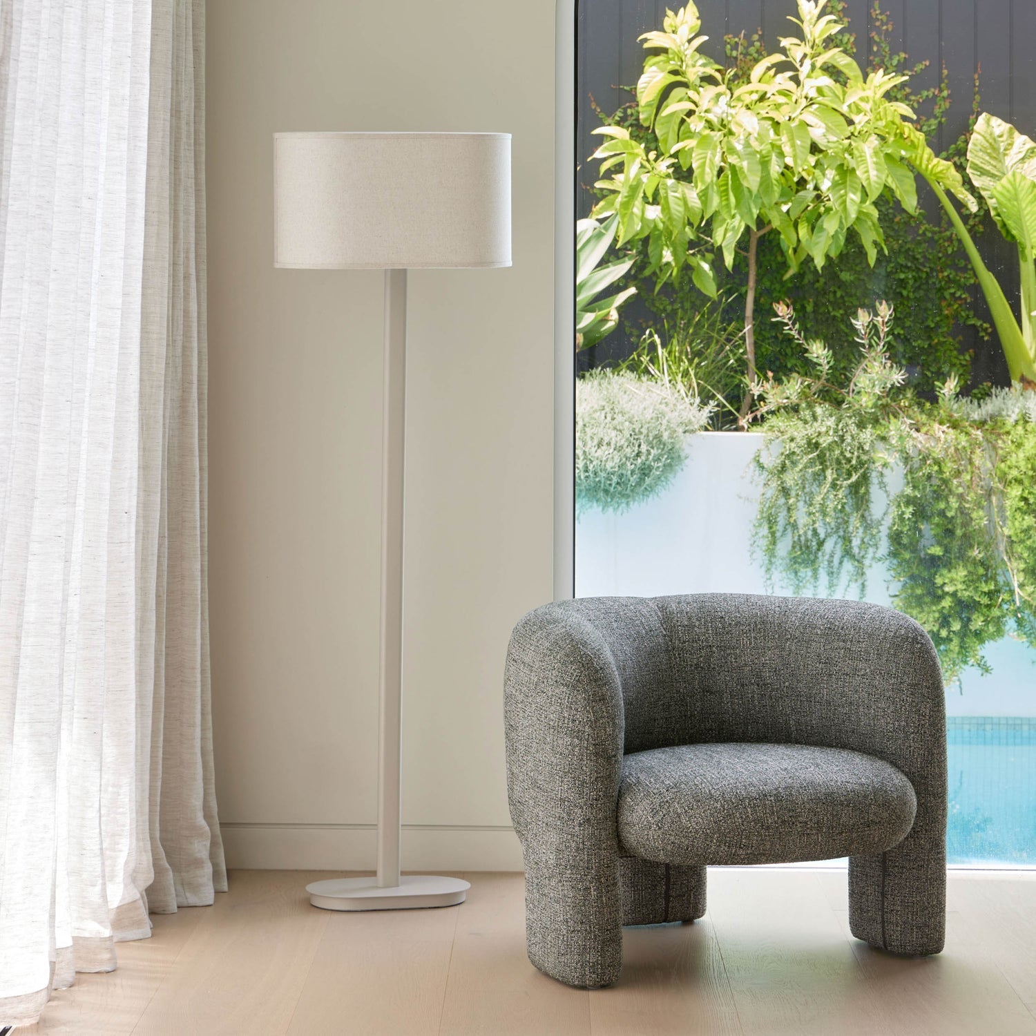 Elio Armchair Green