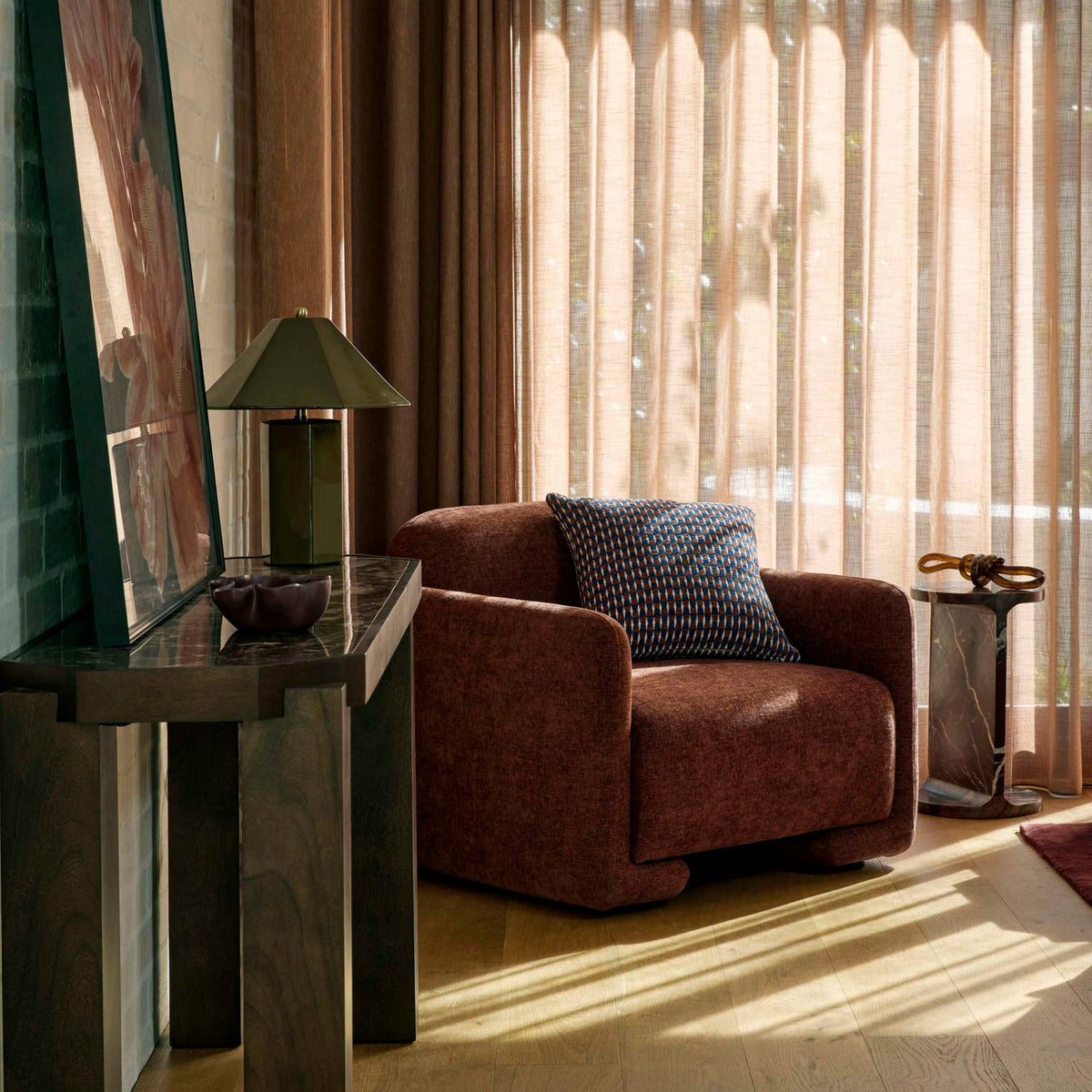Leni Armchair Rust