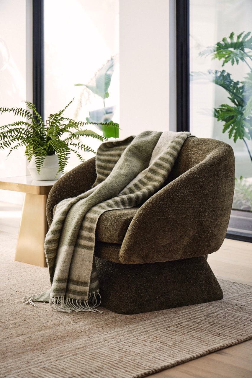 Lucca Swivel Chair Green