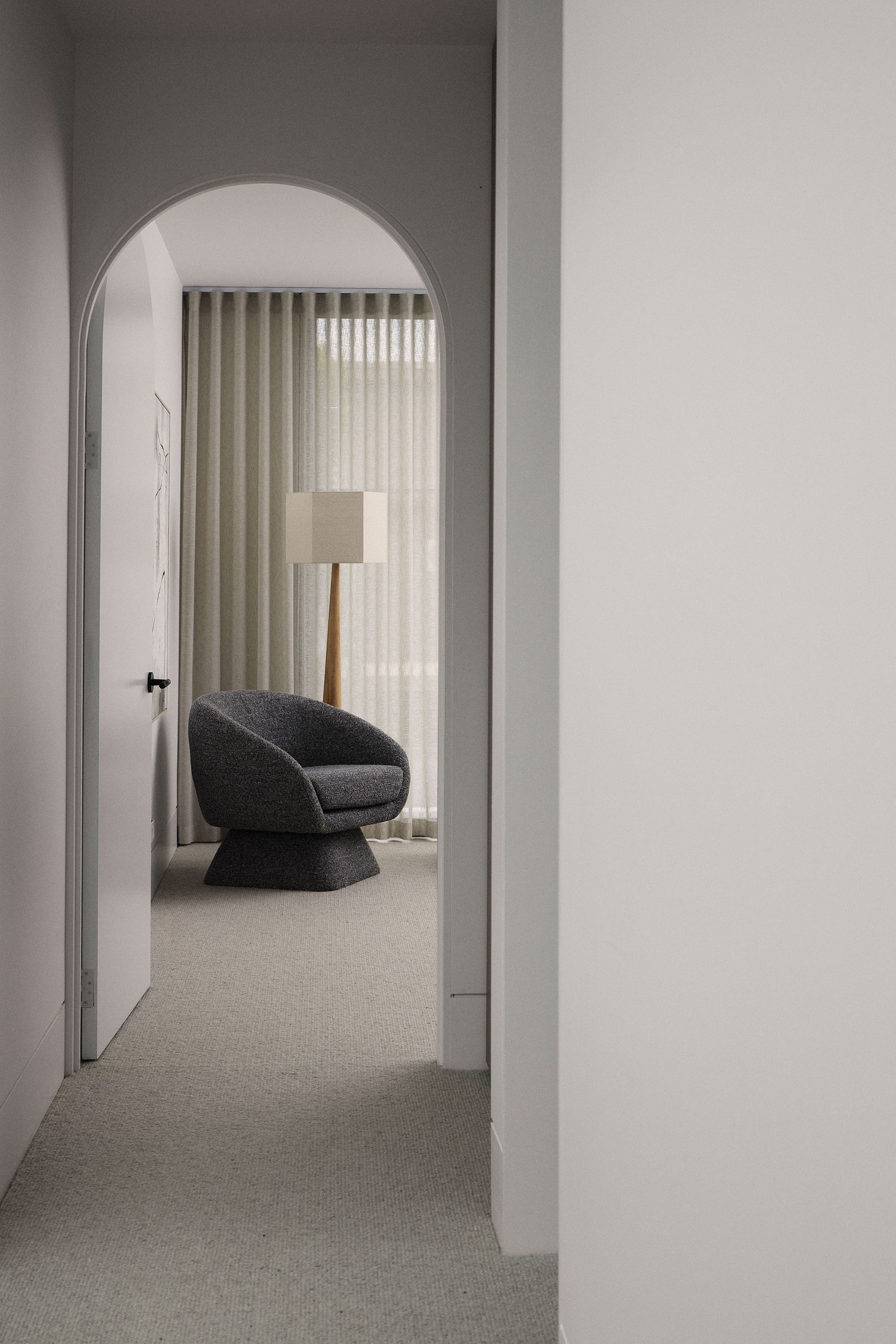 Lucca Swivel Chair Grey