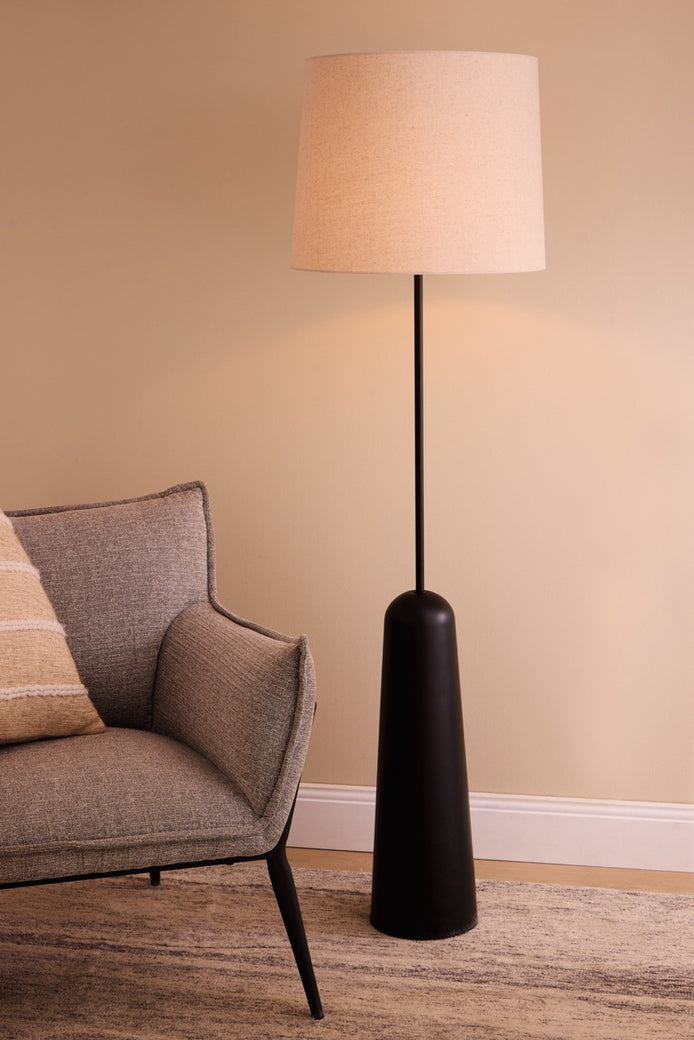 Rylan Floor Lamp Black